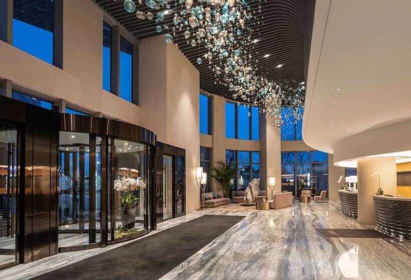 Novotel Zhengzhou Airport