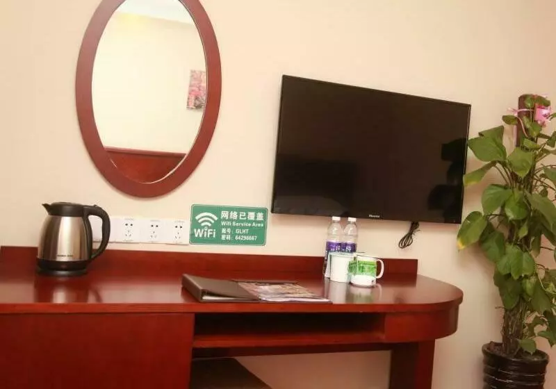 هتل Greentree Inn Shanghai Minhang District Pujiang Town Jiangyue Road Metro Station
