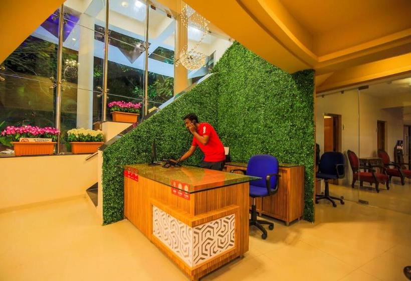 Otel Capital O 22969 The Center Court