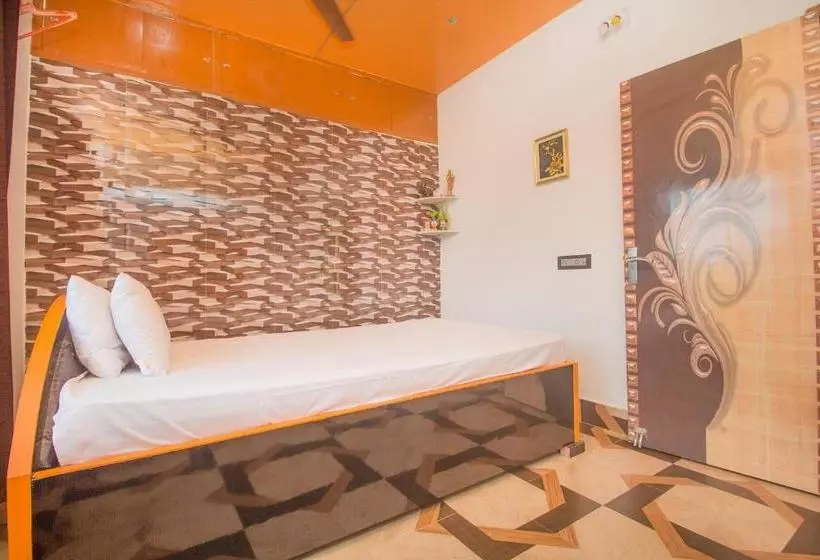 هتل Himalayan Foothills Homestay