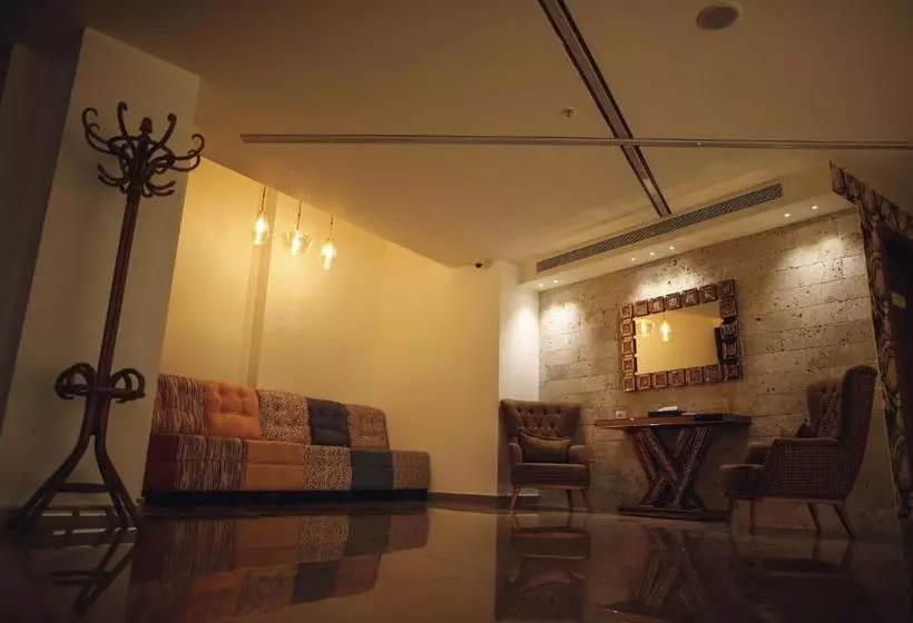 هتل Yaldiz Palace