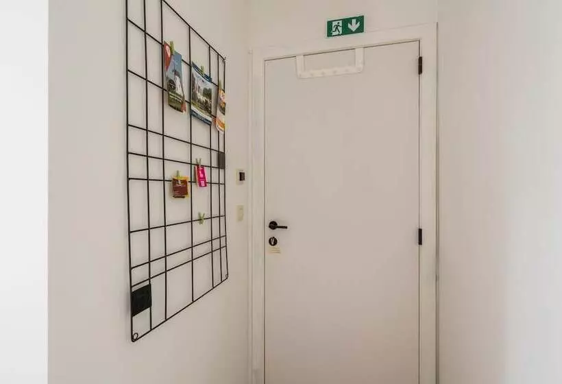 ベッドアンドブレックファースト De Hoogmolen   3 Mins From The City Centre
