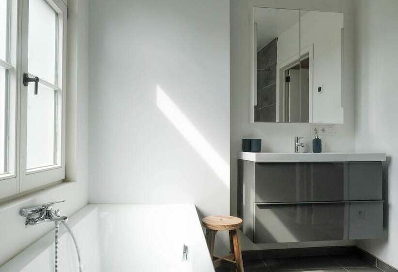 צימר De Hoogmolen   3 Mins From The City Centre