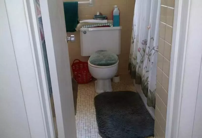 Aamiaismajoitus (B&B) Vacation Homestay Rental Rooms