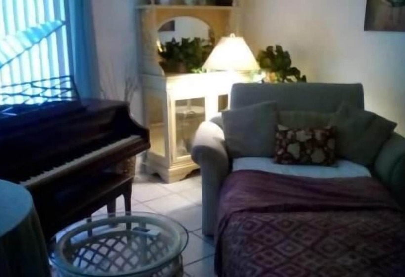 住宿加早餐  Vacation Homestay Rental Rooms