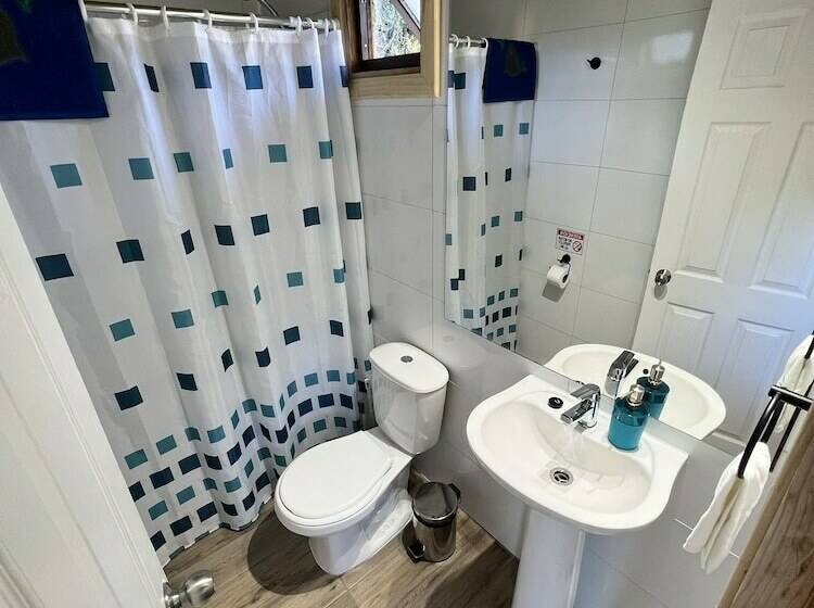 Hotel Cabañas Qatar Pucón