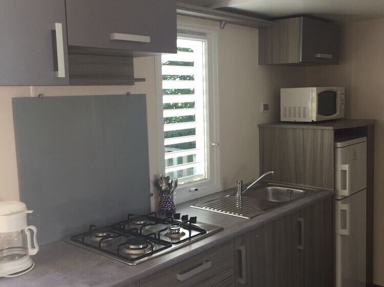 Отель Camping De La Tête Noire