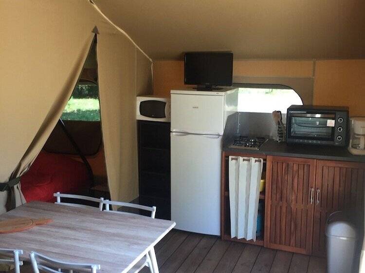 Отель Camping De La Tête Noire