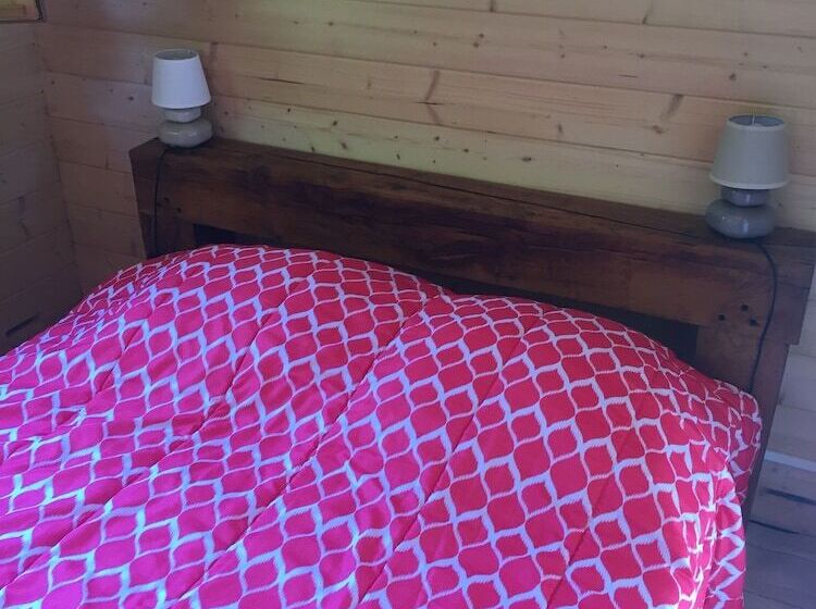 Отель Camping De La Tête Noire