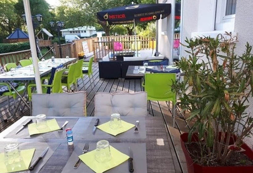 Отель Camping De La Tête Noire