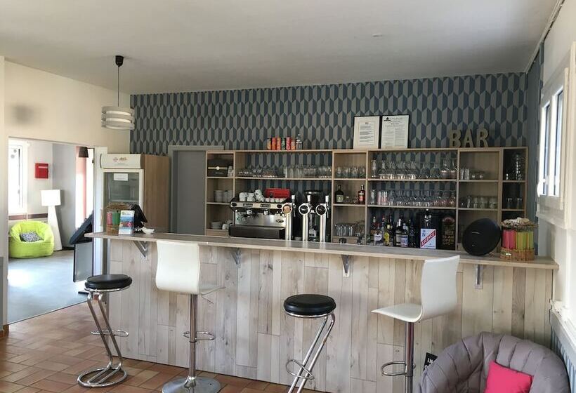 Отель Camping De La Tête Noire