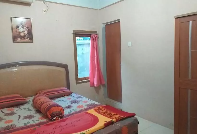 Majatalo Kenangan Guest House