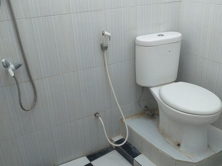 פנסיון Kenangan Guest House