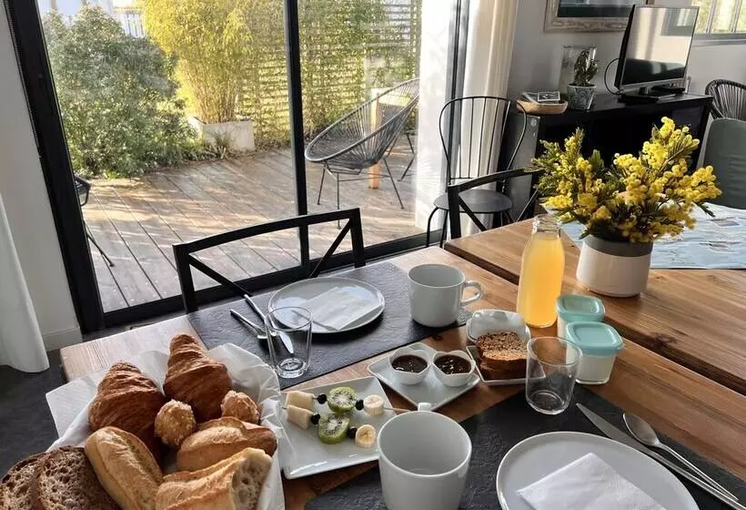 ペンション Maison D Hôtes Les Petites Terres