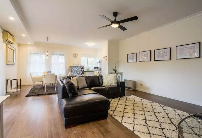 Urban Escape   Parramatta