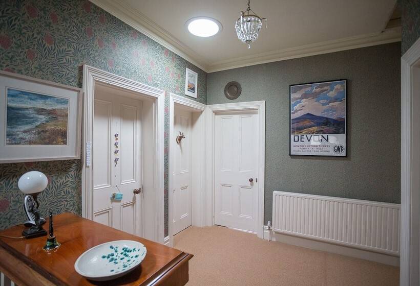 Bed and Breakfast Clarendon