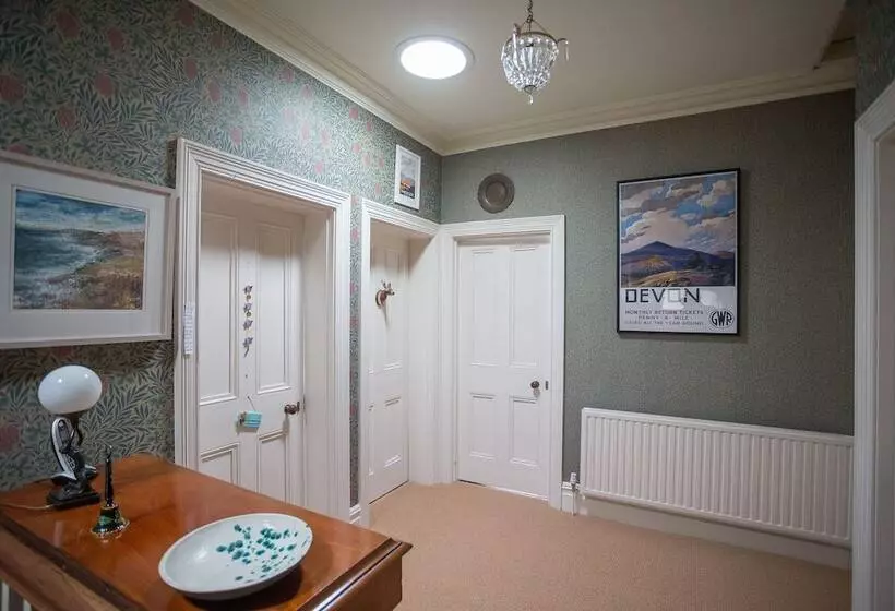 Aamiaismajoitus (B&B) Clarendon