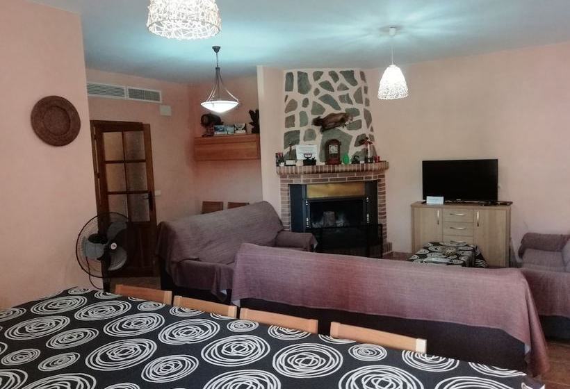 Casa Rural E Puente Del Segura