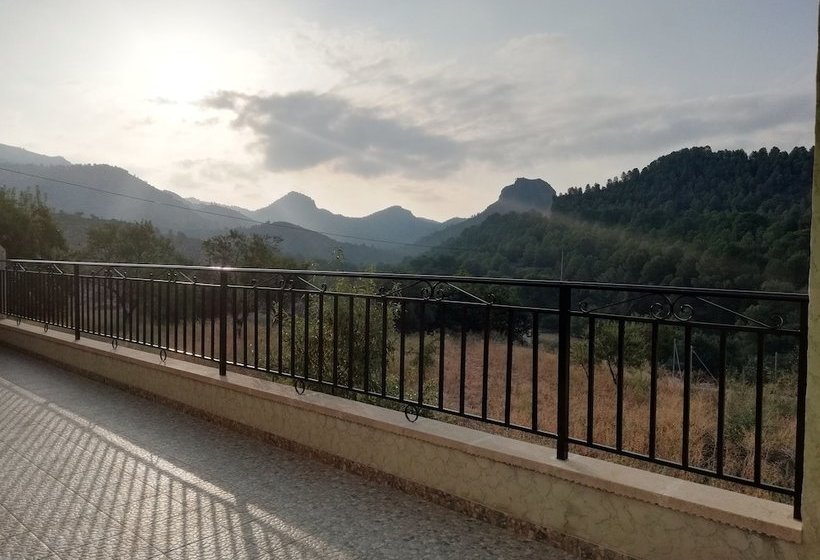 Casa Rural E Puente Del Segura