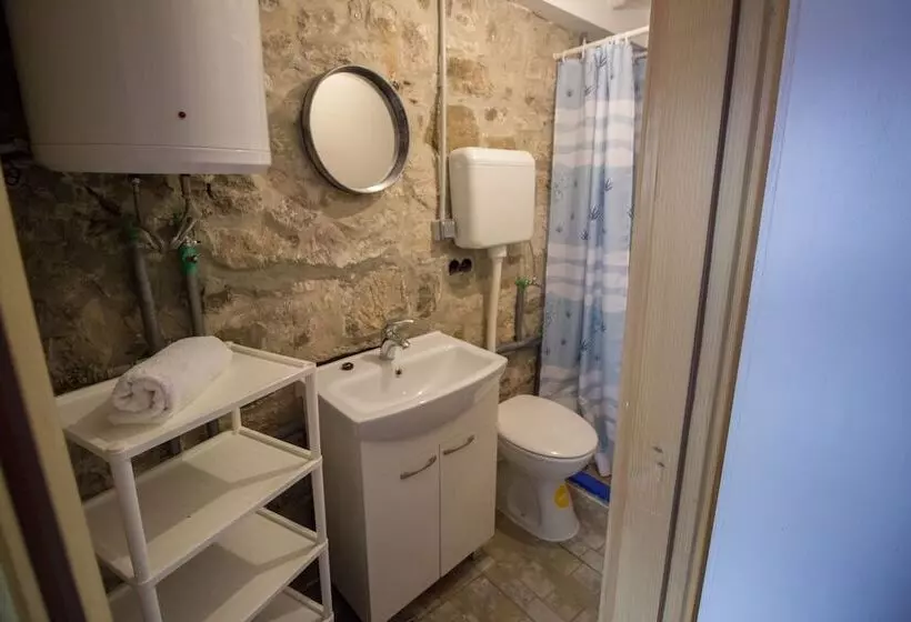 Hostel Omiš