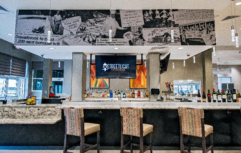 호텔 Holiday Inn & Suites Philadelphia W   Drexel Hill, An Ihg