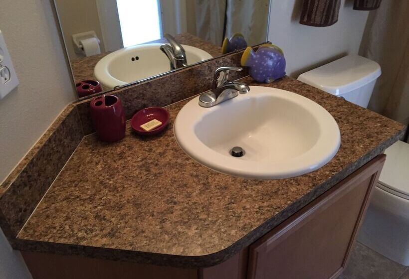 Ov3816 Sandy Ridge 5 Bed 3 Baths Villa