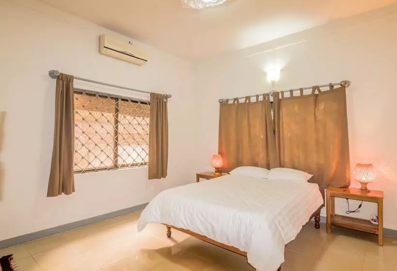پانسیون Ella's Villa Siem Reap