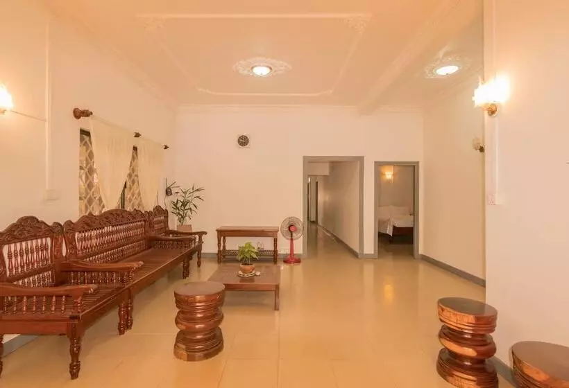 پانسیون Ella's Villa Siem Reap