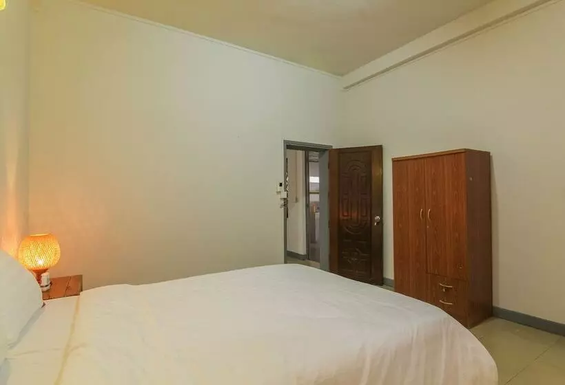 پانسیون Ella's Villa Siem Reap