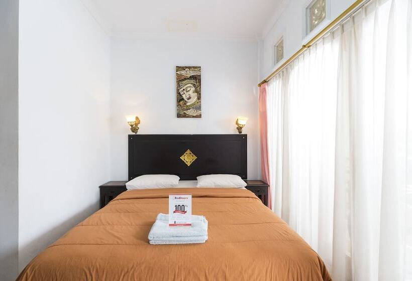 Pensiune Reddoorz @ Sanur Bali Beach