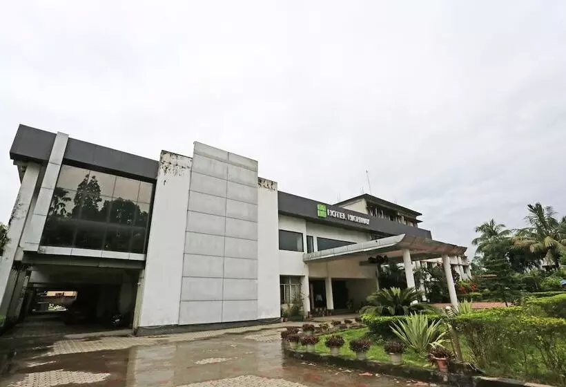 Capital O 45308 Hotel Highway