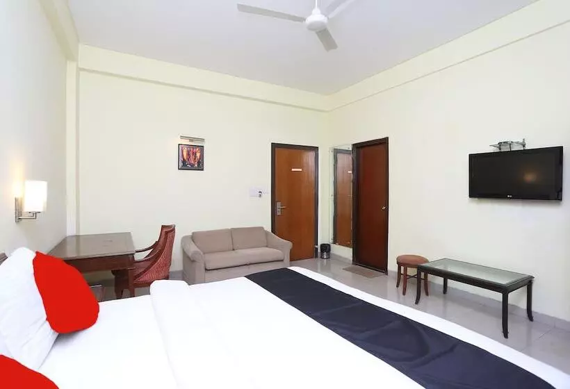 Capital O 45308 Hotel Highway