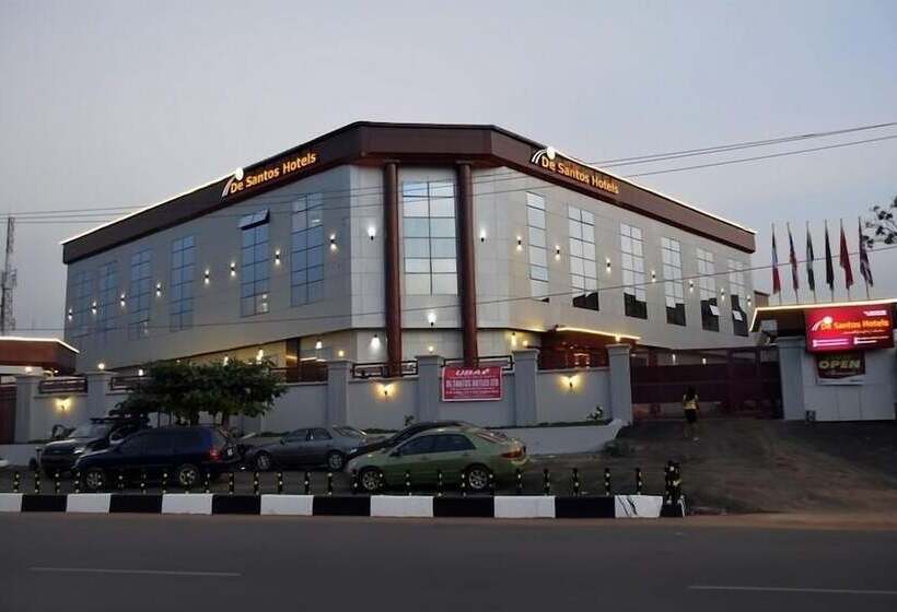 De Santos Hotel Awka