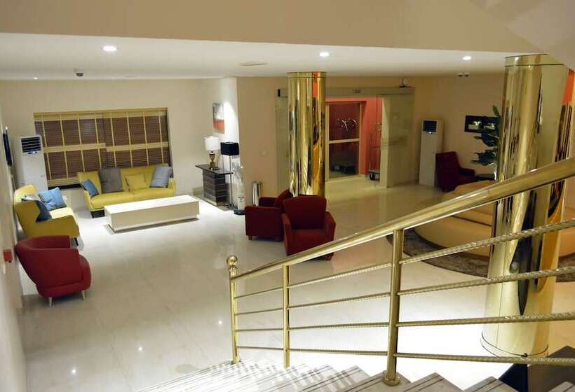 De Santos Hotel Awka