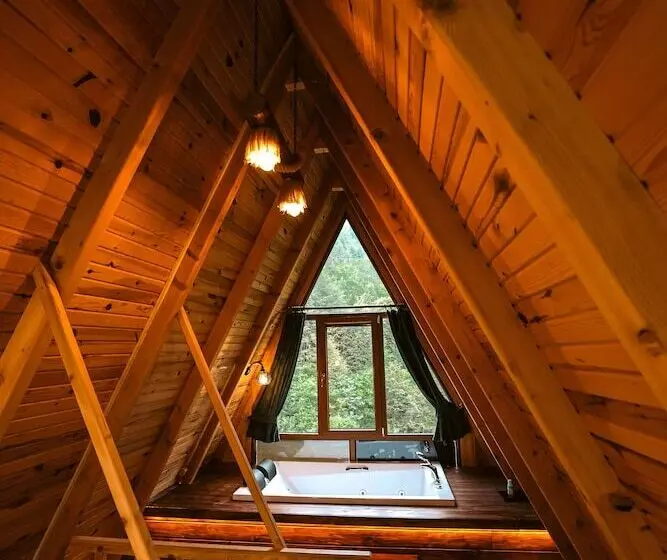 Hotelli Bungalove Tatilkoyu