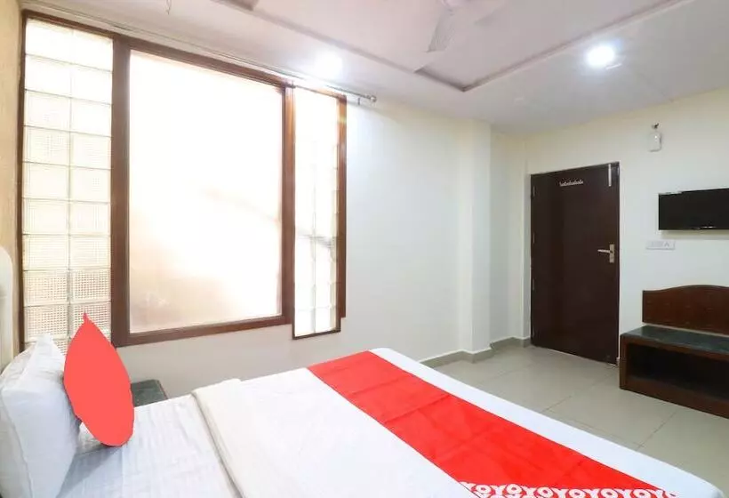 Hotelli Kirandeep By Oyo Rooms