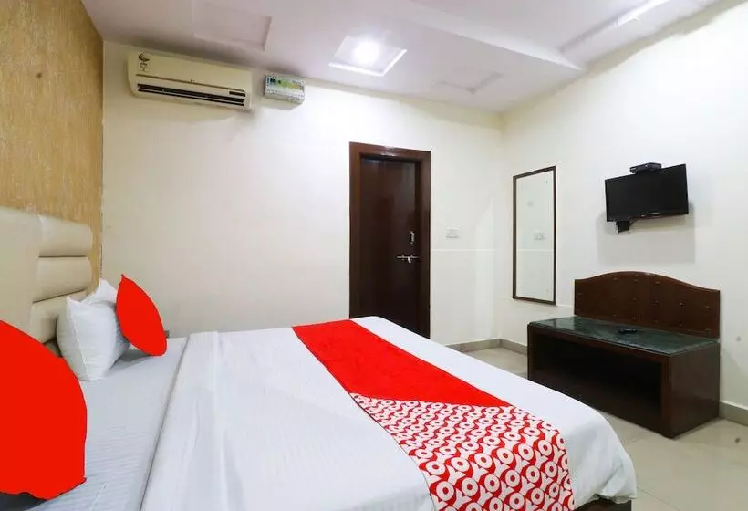 Hotelli Kirandeep By Oyo Rooms