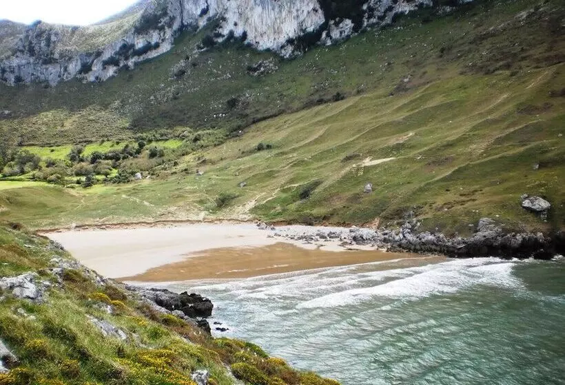 Hotelli La Llosa De Sámano