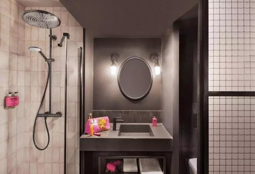 ホテル Moxy Lille City