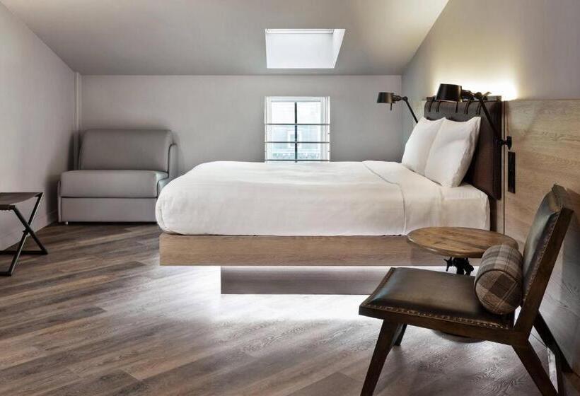 هتل Moxy Lille City