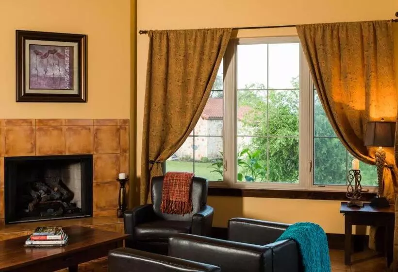 リゾートホテル The Vineyard At Florence