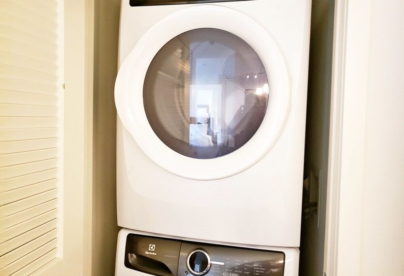 Lifestyle Rentals La Downtown