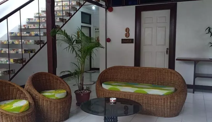 پانسیون Elmundotel Guest House