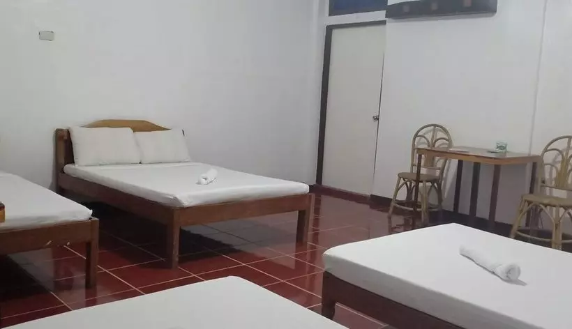 پانسیون Elmundotel Guest House