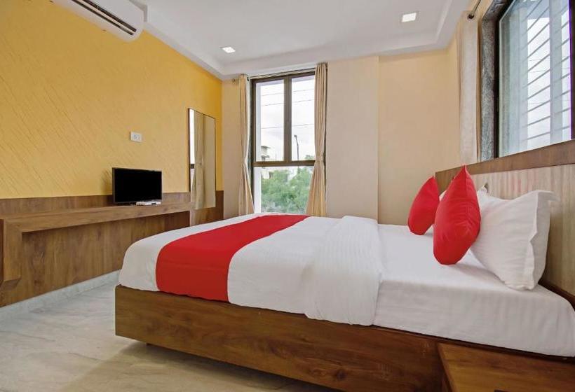 Hotell Super Collection O Shirdi Formerly C Tara