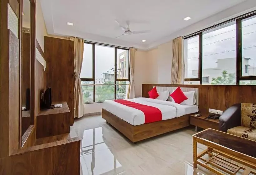 هتل Super Collection O Shirdi Formerly C Tara