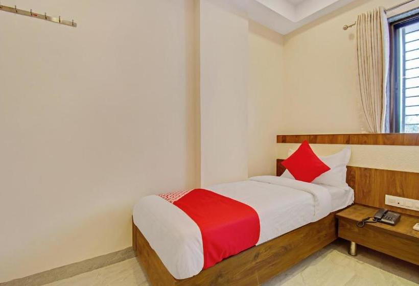 Hotell Super Collection O Shirdi Formerly C Tara