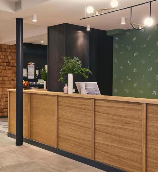 Отель Mountains