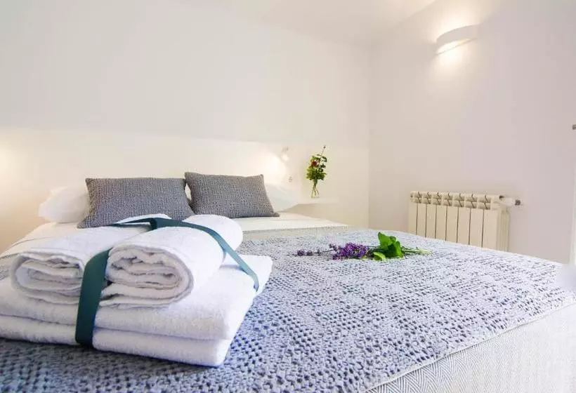 Pensão Casa Adro