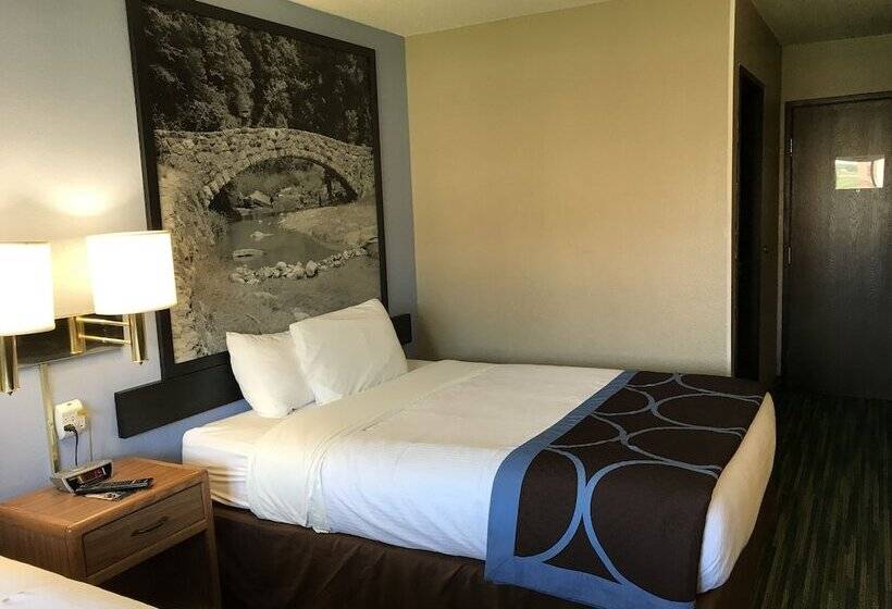 Boarders Inn & Suites By Cobblestone Hotels Waterloo Cedar Falls